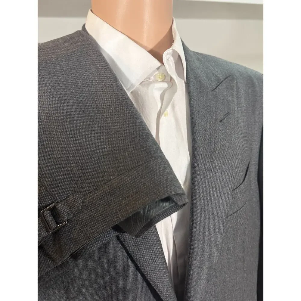 Tom Ford Houndstooth Flannel Wool Silk Peak Lapel Gray Suit 2Pc 52R 42R 37x29